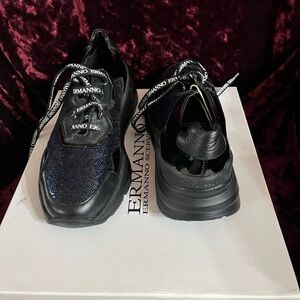 Ermanno Scervino Shimmering Black Sneakers